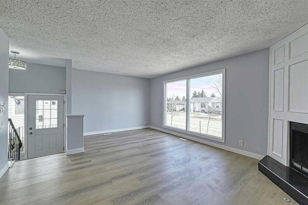 Fifth View of 71 Falton Drive NE, Falconridge, Calgary, Alberta, T3K 1K6
