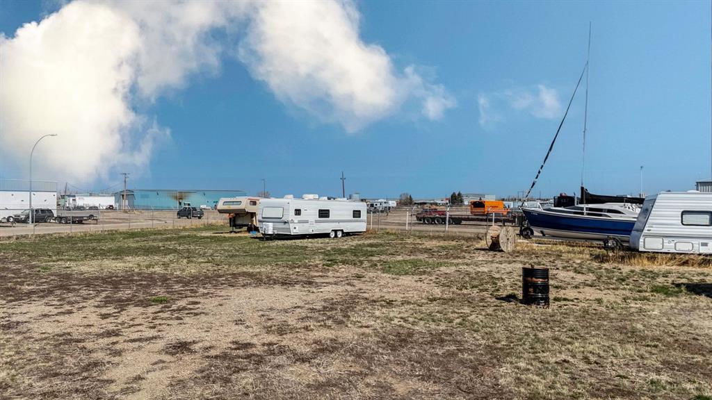 Fourth View of 124 & 128 5 Street NE, Redcliff Industrial, Redcliff, Alberta, T0J 2P0