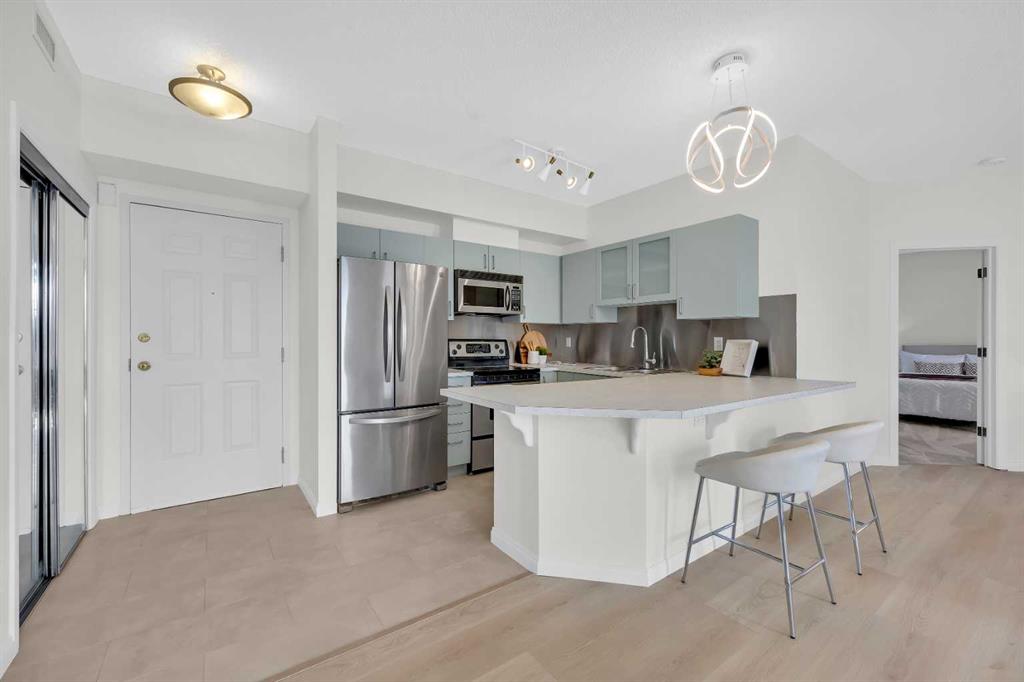 Fourth View of 301, 527 15 Avenue SW, Beltline, Calgary, Alberta, T2R1R5