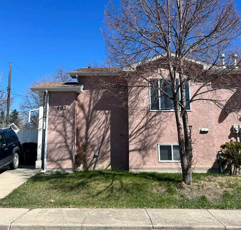 607 18 street  N, A2300975, Alberta,