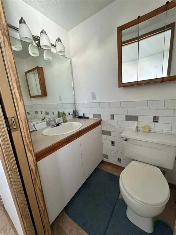 Fifth View of 607 18 street  N, Westminster, Lethbridge, Alberta, T1H 4B8