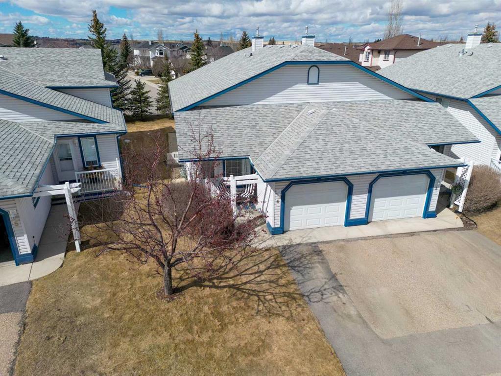 Third View of 4, 33 Stonegate Drive NW, Stonegate, Airdrie, Alberta, T4B 2V9