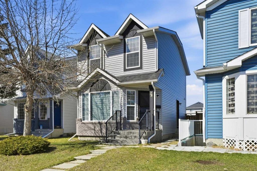 28 Martin Crossing Rise NE, A2301034, Alberta,