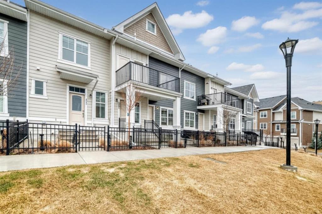 647 Cranbrook Walk SE, A2301049, Alberta,