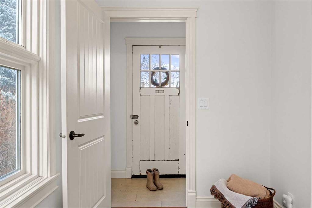 Fifth View of 433 Scarboro Avenue SW, Scarboro, Calgary, Alberta, T3C 2H7