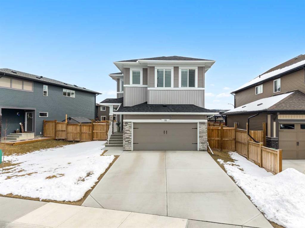 32 Paint Horse Crescent , A2301085, Alberta,