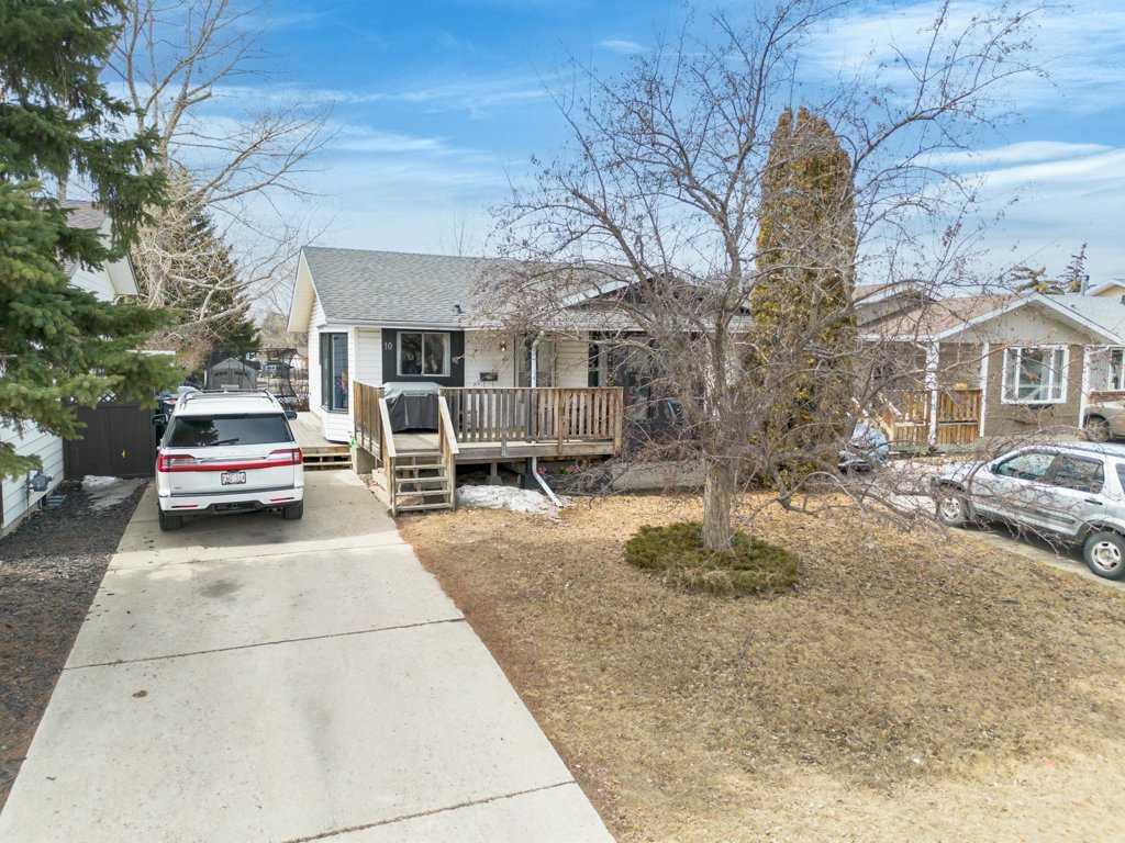 Third View of 10 Chappel Drive , Clearview Meadows, Red Deer, Alberta, T4P 2R8