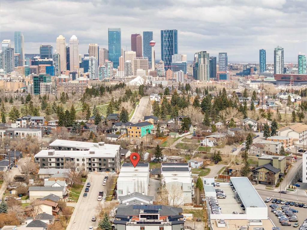 Third View of 1, 3802 Parkhill  SW, Parkhill, Calgary, Alberta, T2S2W7