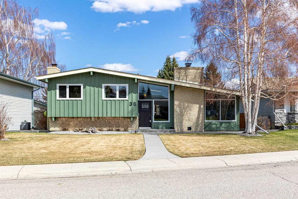 36 Lake Twintree Place SE, A2301243, Alberta,