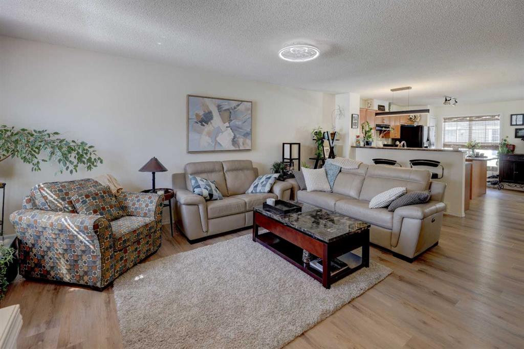 Third View of 319 Toscana Gardens NW, Tuscany, Calgary, Alberta, T3L 3C3