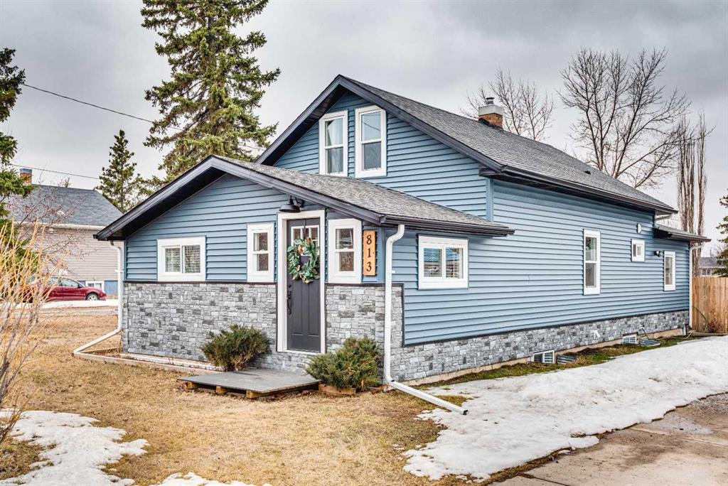813 8 Avenue NE, A2301317, Alberta,
