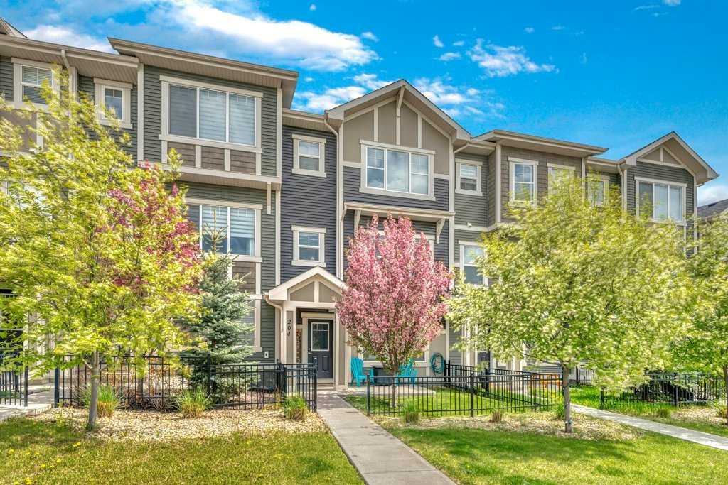 204 Sundown Road , A2301329, Alberta,