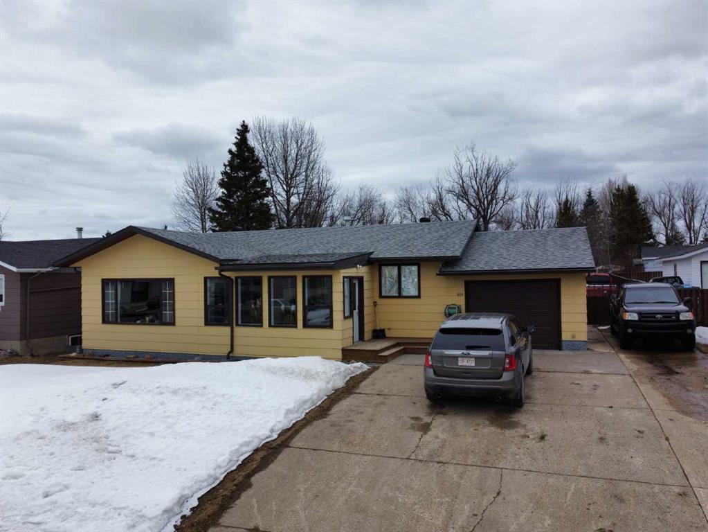 Second View of 805 8 Street , NONE, Fox Creek, Alberta, T0H 1P0