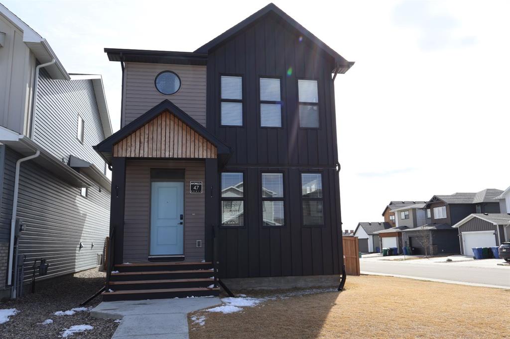 MLS® listing #110063568 for sale located at 47 Blackwolf Pass N