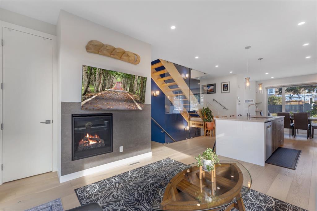 Fifth View of 5107 6 Street SW, Windsor Park, Calgary, Alberta, T2S 1H7