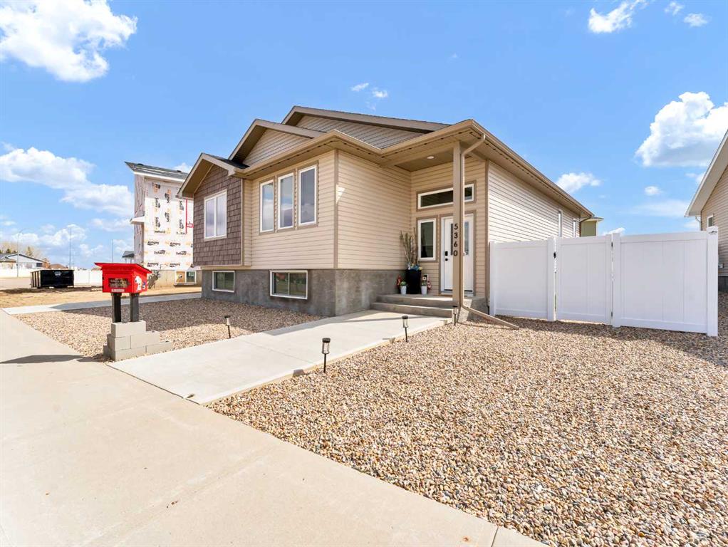 Third View of 5360 Southlands Drive SE, Southland, Medicine Hat, Alberta, T1B 0R2