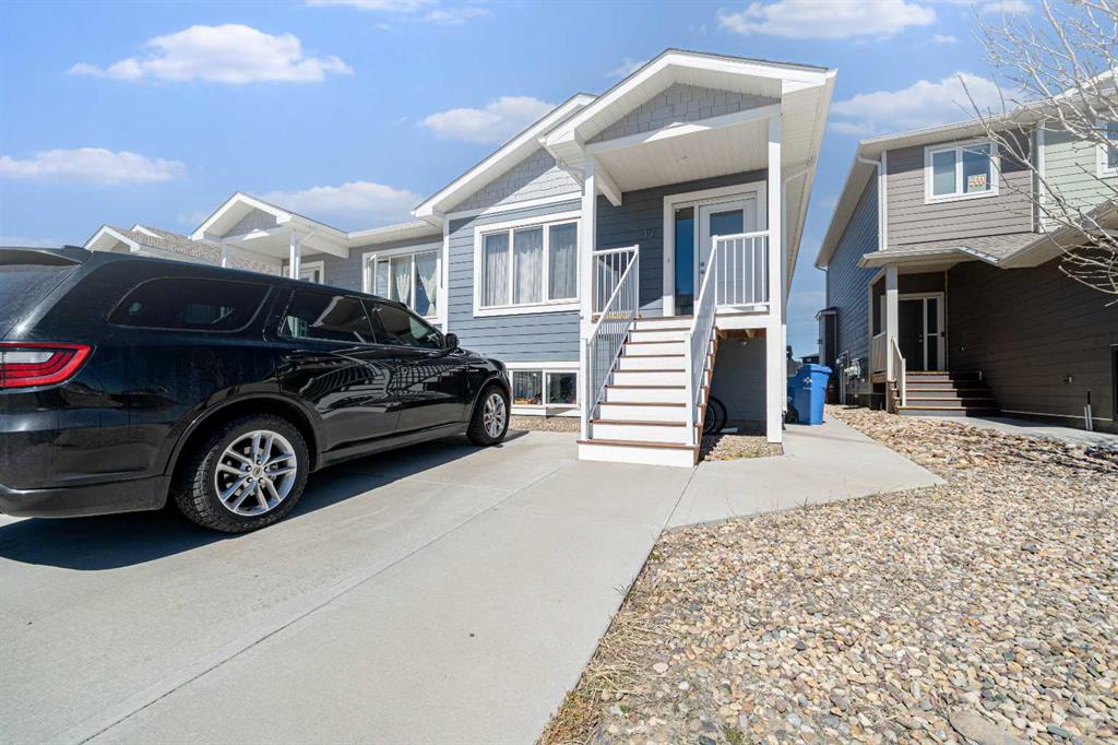 Third View of A & B, 17 & 21 Sage Brush Avenue , NONE, Taber, Alberta, T1G 0E8