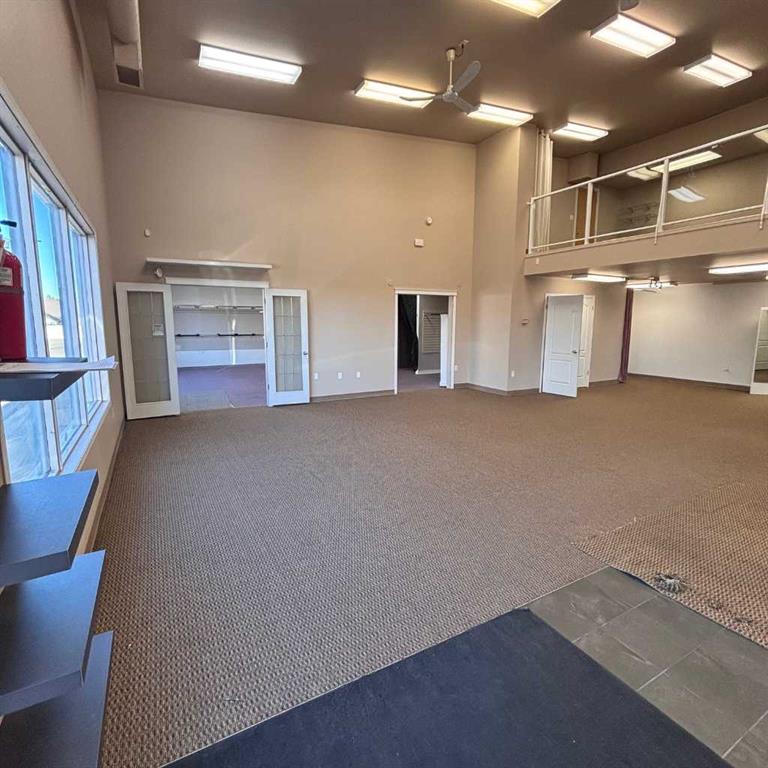 Fourth View of 9/10/11, 3295 Dunmore Road SE, Ross Glen, Medicine Hat, Alberta, T1B3R2