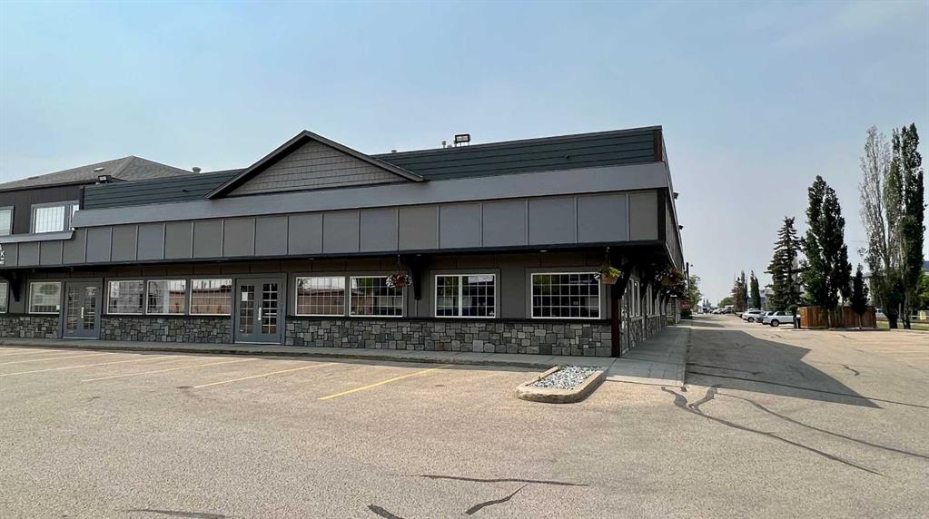 Third View of 101, 102 109, 9824 97 Avenue , Central Business District, Grande Prairie, Alberta, T8V 7K2