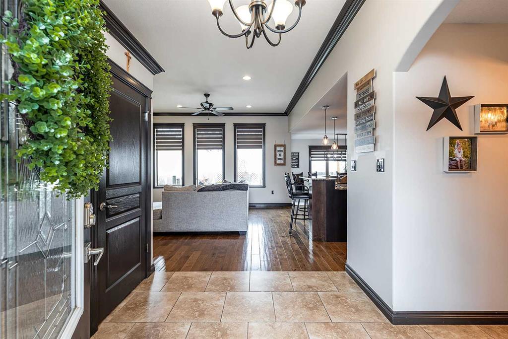 Fifth View of 184 Ranchman Crescent NE, Ranchland, Medicine Hat, Alberta, T1C 0E4