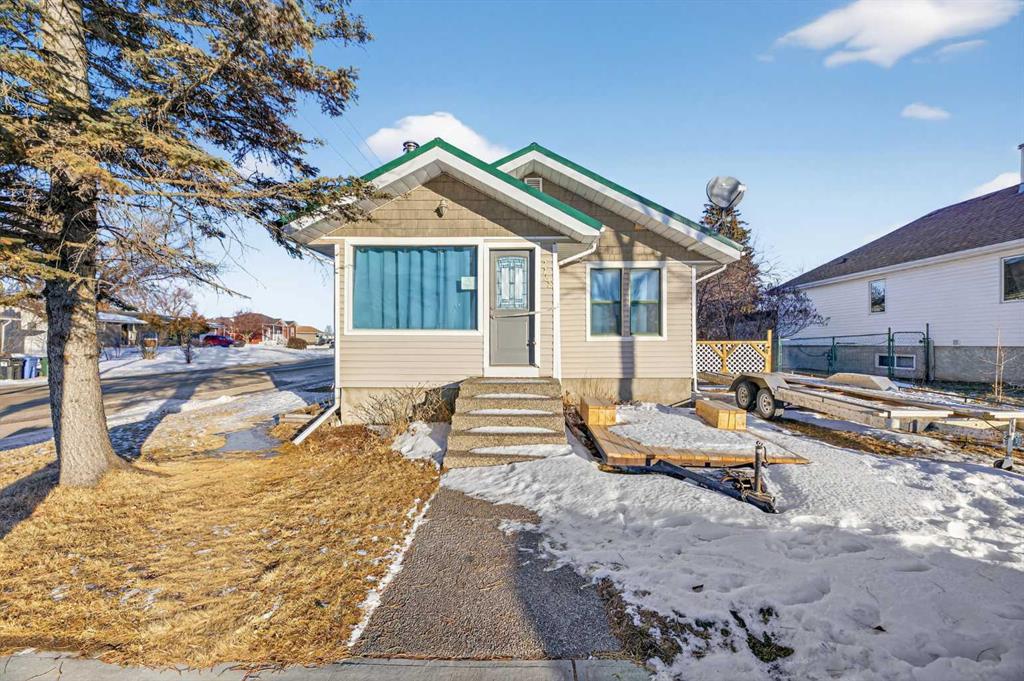 Second View of 2158 22 Avenue , NONE, Didsbury, Alberta, T0M 0W0