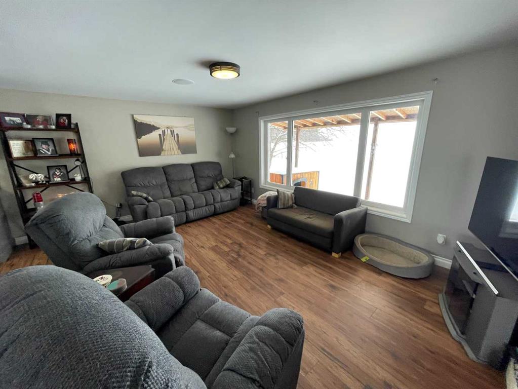 Third View of 501 23 Street , NONE, Didsbury, Alberta, T0M 0W0