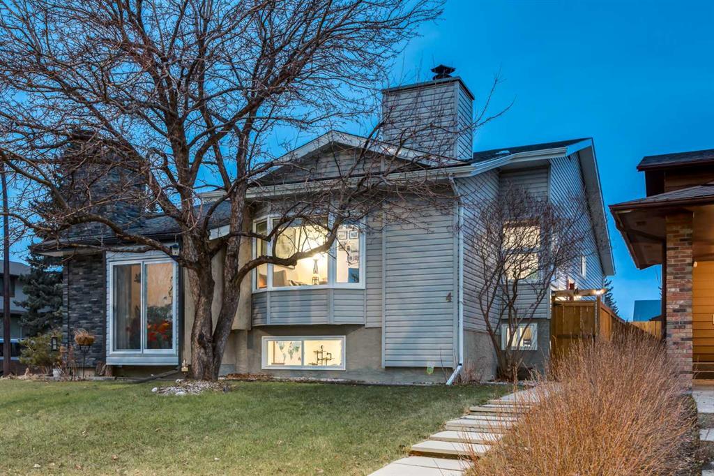 Second View of 4 CEDARBROOK Way SW, Cedarbrae, Calgary, Alberta, T2W 3Y3