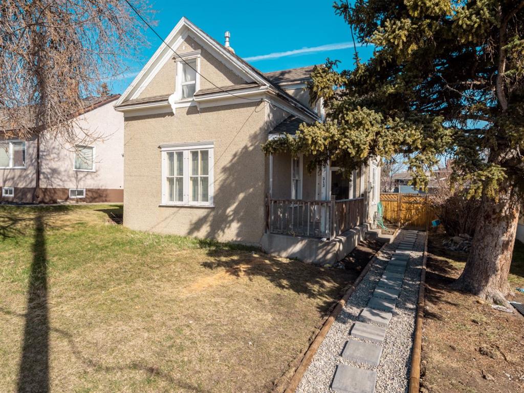 313 2 Avenue W, A2301736, Alberta,