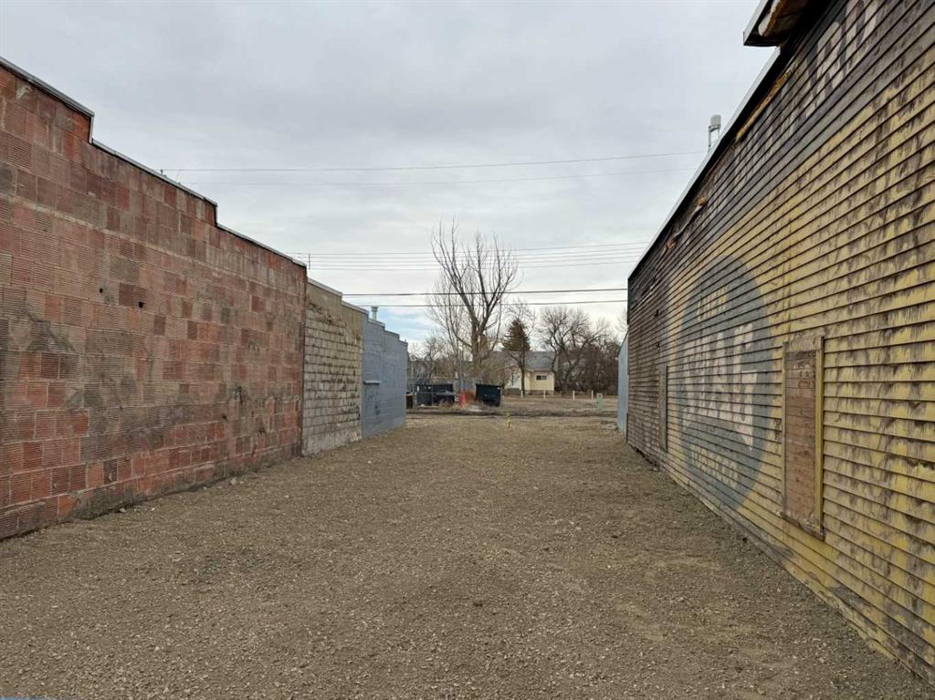 Second View of 213 Centre Street , NONE, Vulcan, Alberta, T0L 2B0