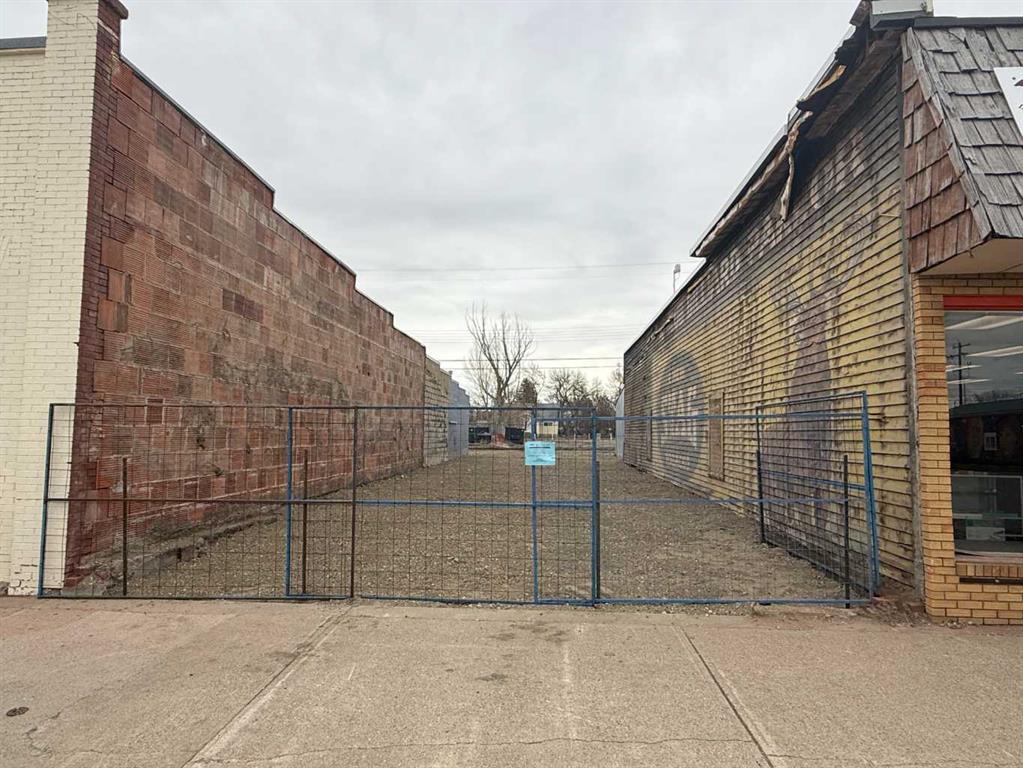 Fourth View of 213 Centre Street , NONE, Vulcan, Alberta, T0L 2B0