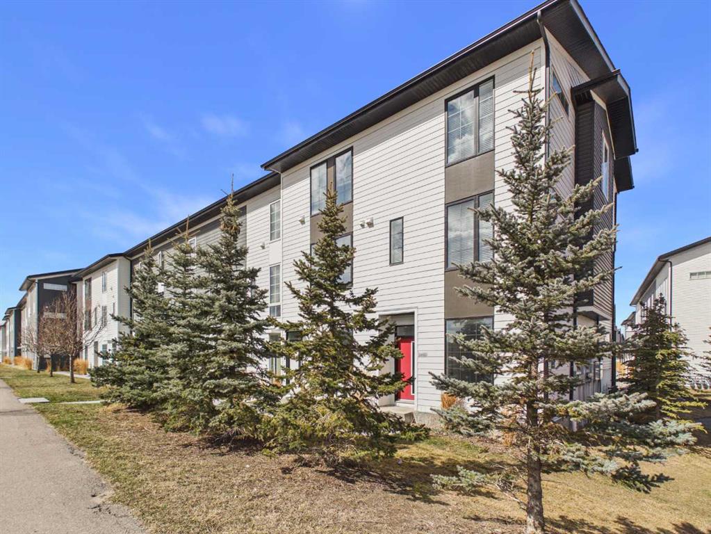 2480 210 Avenue SE, A2301775, Alberta,