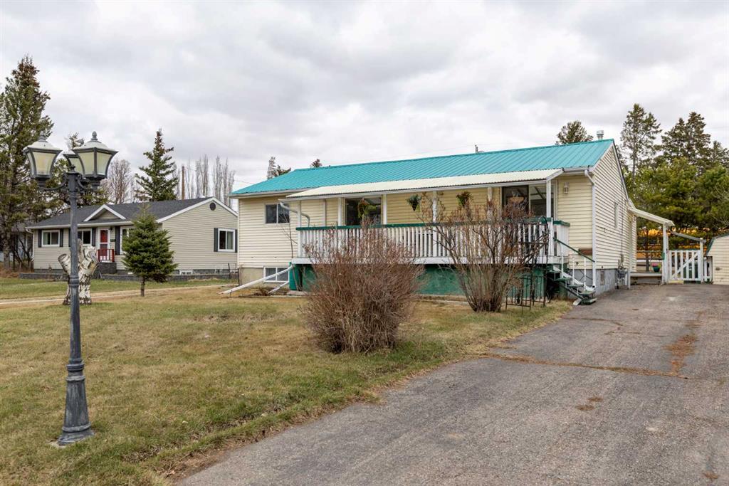 Third View of 4108 49A Avenue , Central Innisfail, Innisfail, Alberta, T4G 1J9