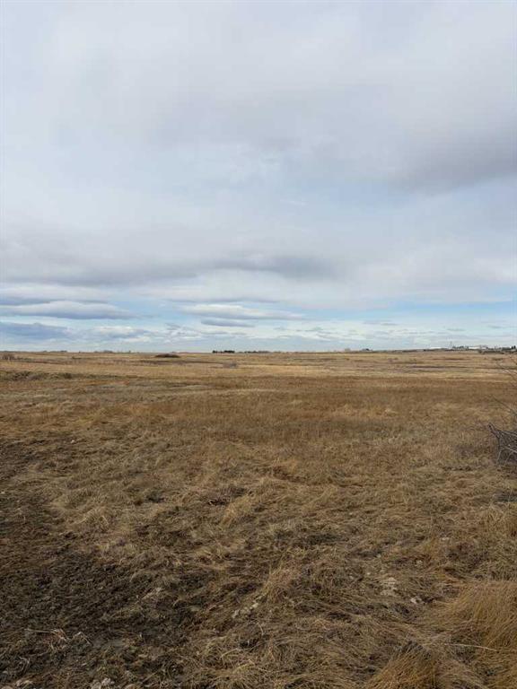 Fourth View of  W 4 Range 25 Twp 24 Section 35 NE  , NONE, Rural Wheatland County, Alberta, T1P 0J1