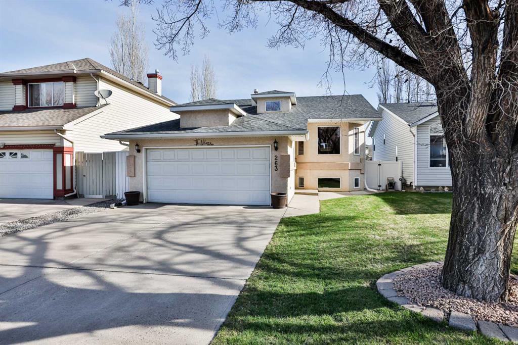 263 Red Crow Boulevard W, A2301807, Alberta,
