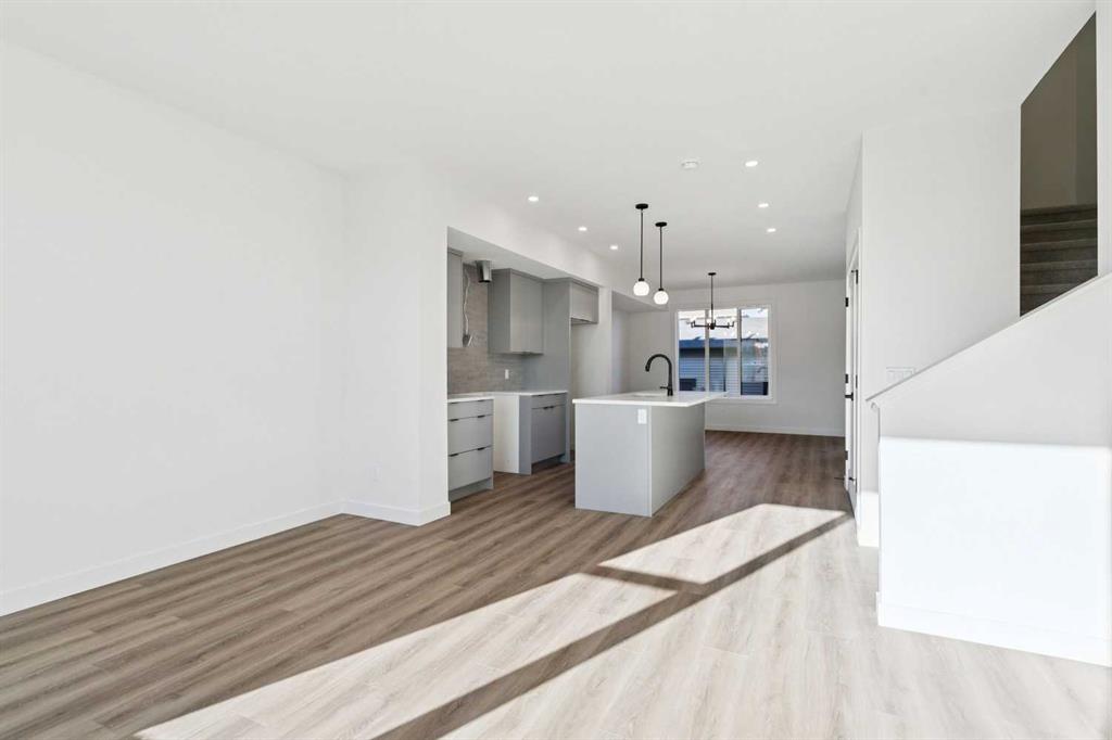 Fifth View of 302 Belvedere Avenue SE, Belvedere, Calgary, Alberta, T2A 8A1