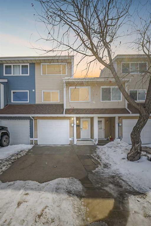 124 Wallace Place , A2301835, Alberta,
