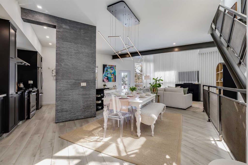 Second View of 304, 1212 13 Street SE, Inglewood, Calgary, Alberta, T2G 5R3