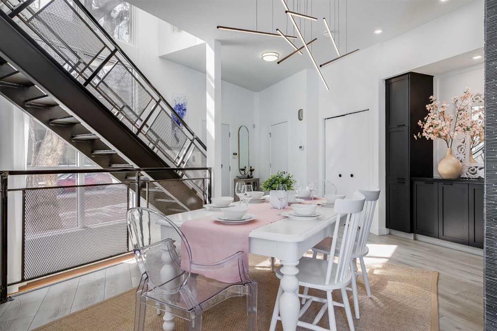 Fourth View of 304, 1212 13 Street SE, Inglewood, Calgary, Alberta, T2G 5R3