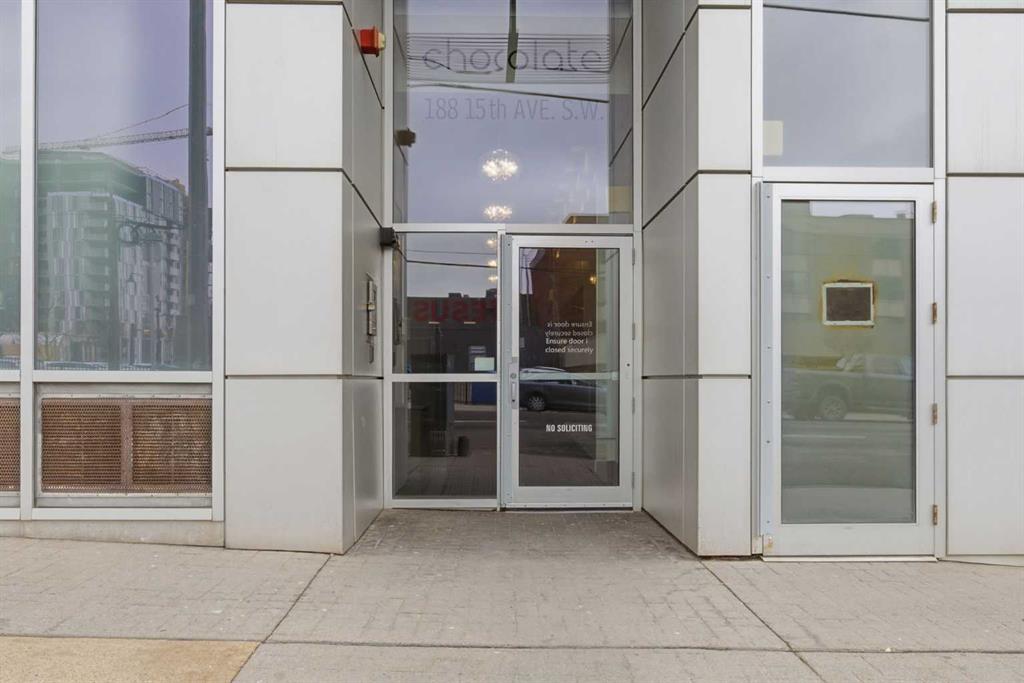 Third View of 203, 188 15 Avenue SW, Beltline, Calgary, Alberta, T2R 1S4