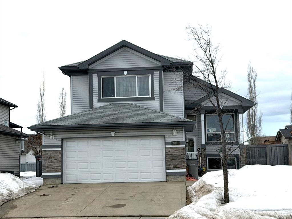 8821 Lakeland Drive , A2301921, Alberta,