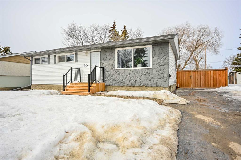 Third View of 9804 95 Street , Smith, Grande Prairie, Alberta, T8V 1Z4