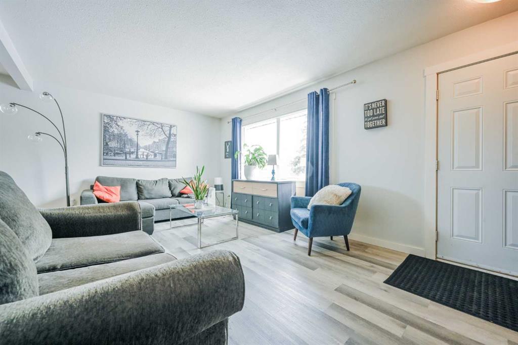 Fifth View of 9804 95 Street , Smith, Grande Prairie, Alberta, T8V 1Z4