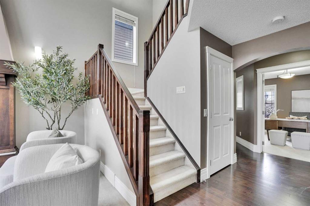 Fifth View of 274 Everoak Drive SW, Evergreen, Calgary, Alberta, T2Y 0A3