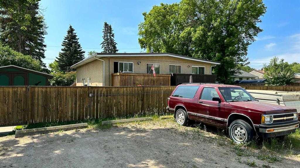 Fifth View of 5906 60 Street , Riverside Meadows, Red Deer, Alberta, T4N 2P8
