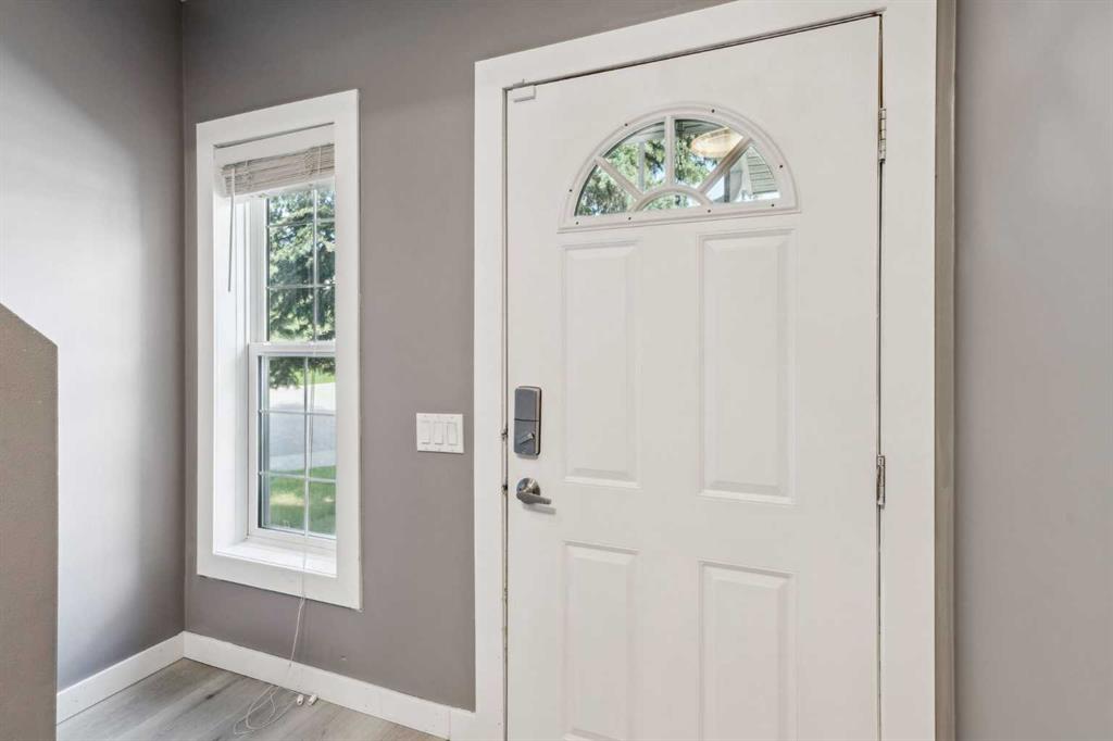 Third View of 1336 154 Avenue SW, Millrise, Calgary, Alberta, T2Y 3E5