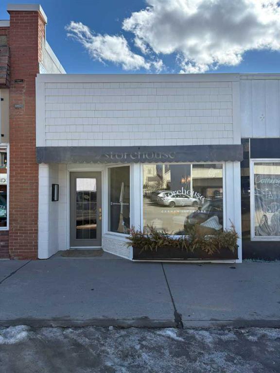 2021 19 Avenue , A2302085, Alberta,