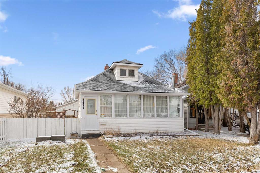 471 10 Street SE, A2302095, Alberta,