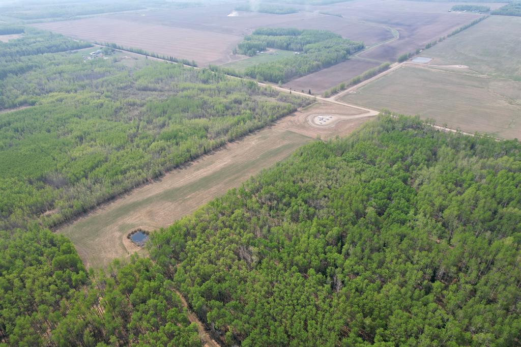 Fifth View of SW-35-69-12-6 .  , NONE, Elmworth, Alberta, T0H 1J0