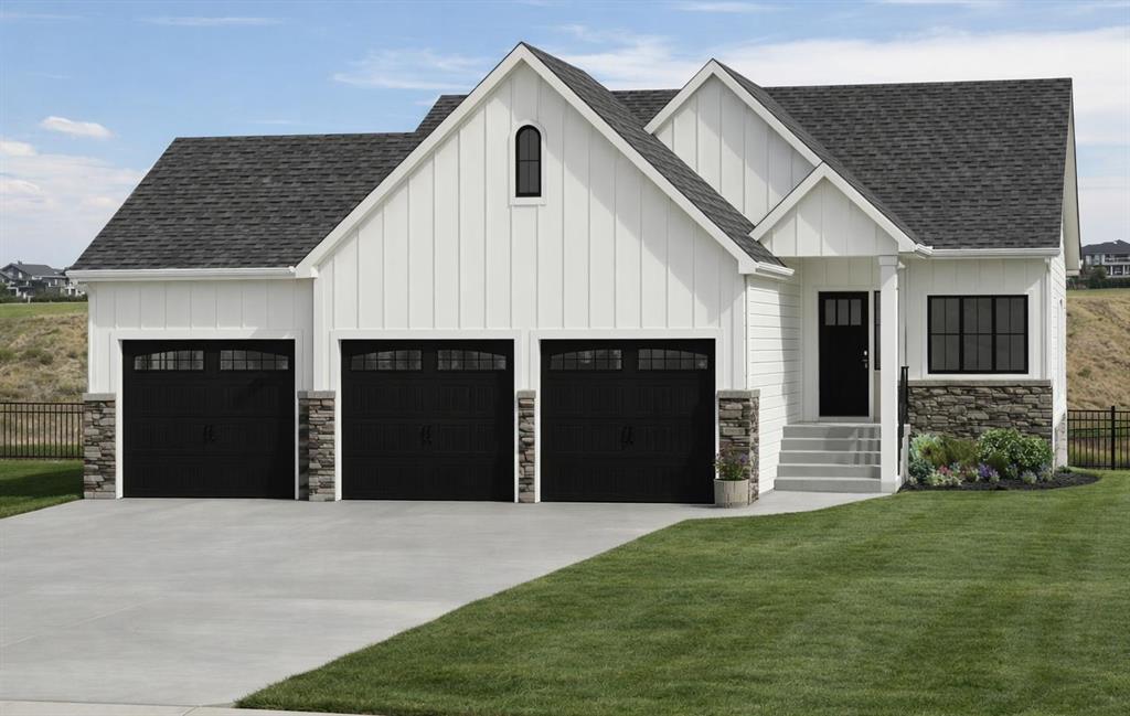 96 Coulee Ridge Drive SW, A2302173, Alberta,