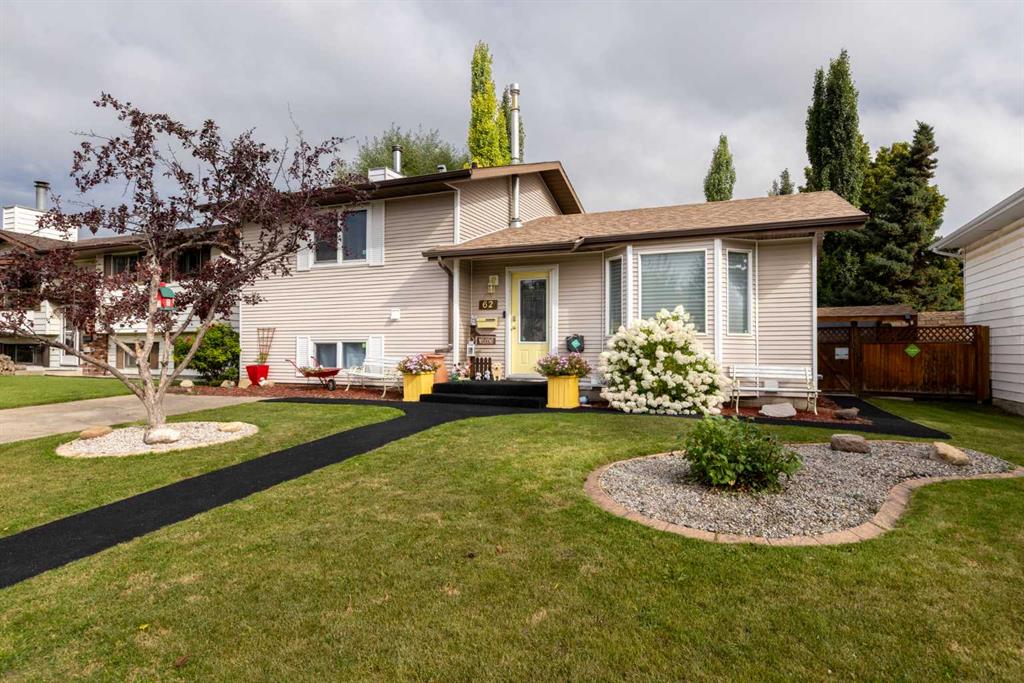 62 Rupert Crescent , A2302285, Alberta,